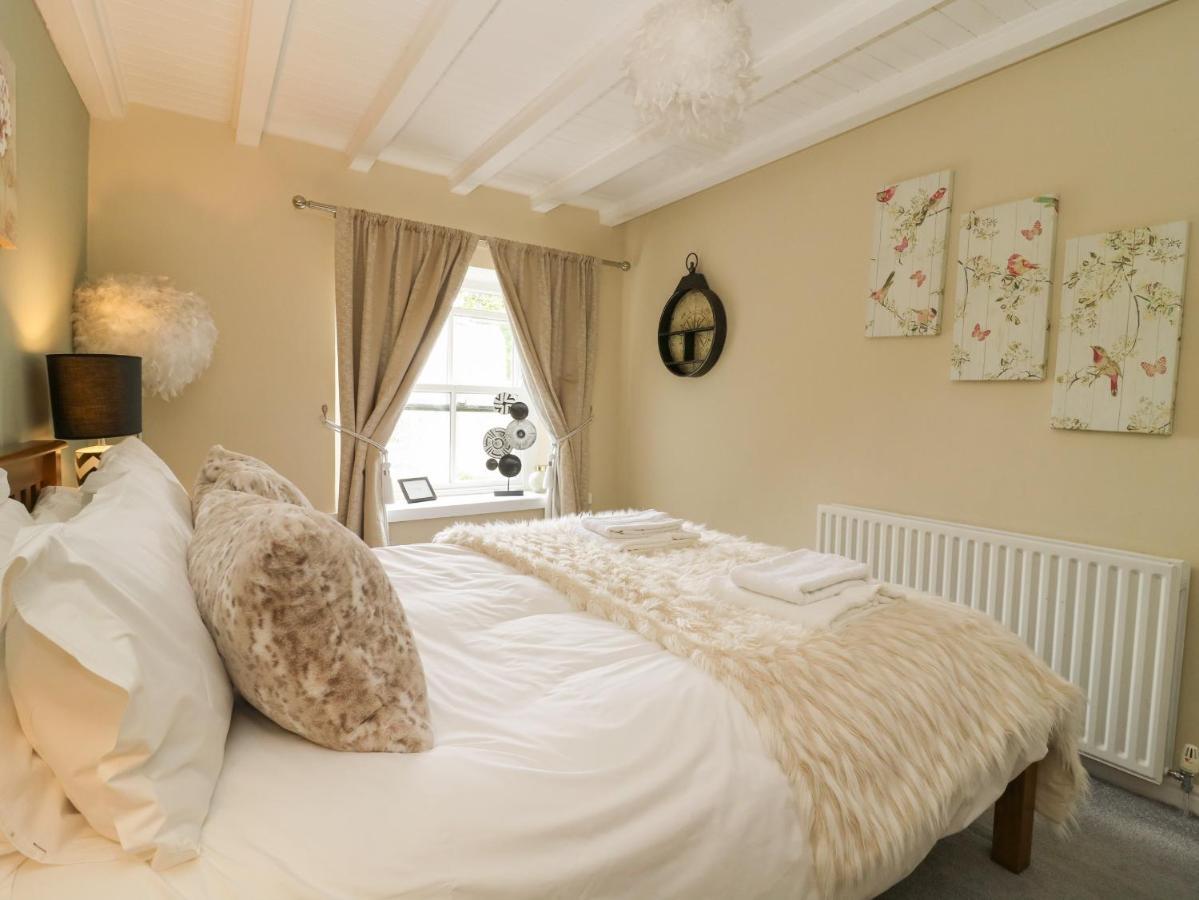 Вилла St Edmunds House Crakehall Экстерьер фото