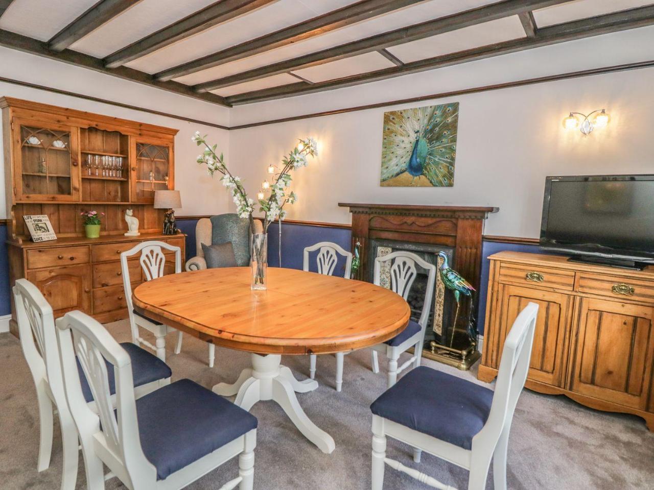 Вилла St Edmunds House Crakehall Экстерьер фото